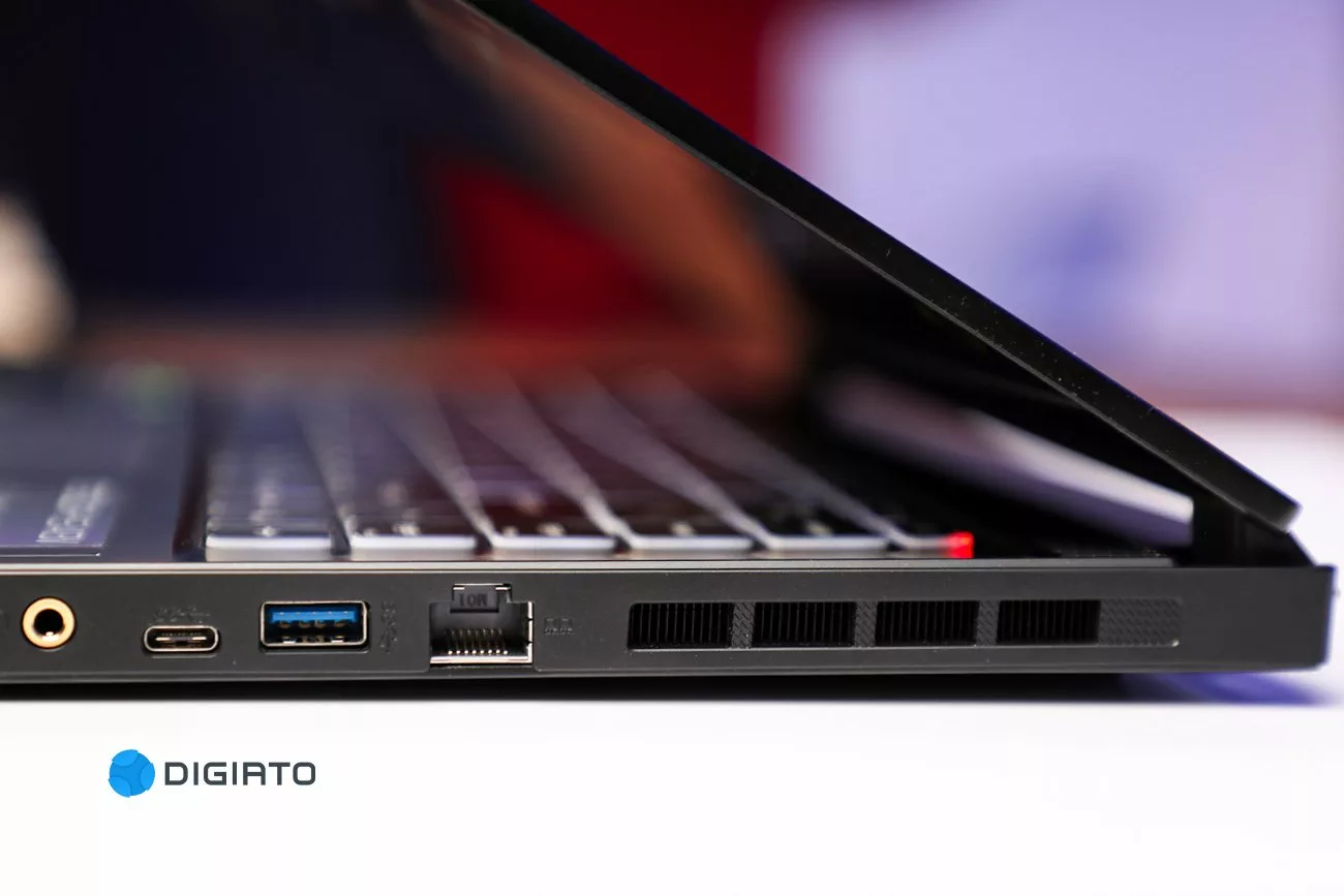 نقد و بررسی لپ تاپ گیمینگ MSI استلث ۱۵ نسل سیزدهم 6 لپ تاپ گیمینگ MSI استلث ۱۵