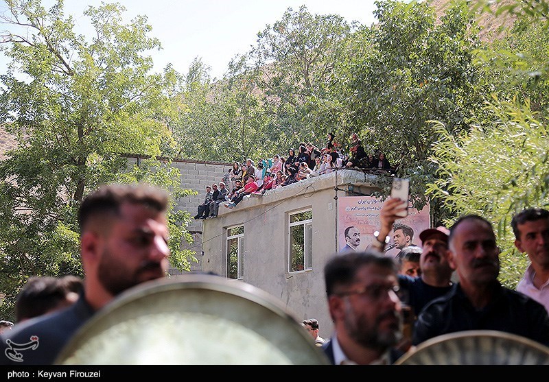 اجتماع بزرگ دف نوازان در کردستان