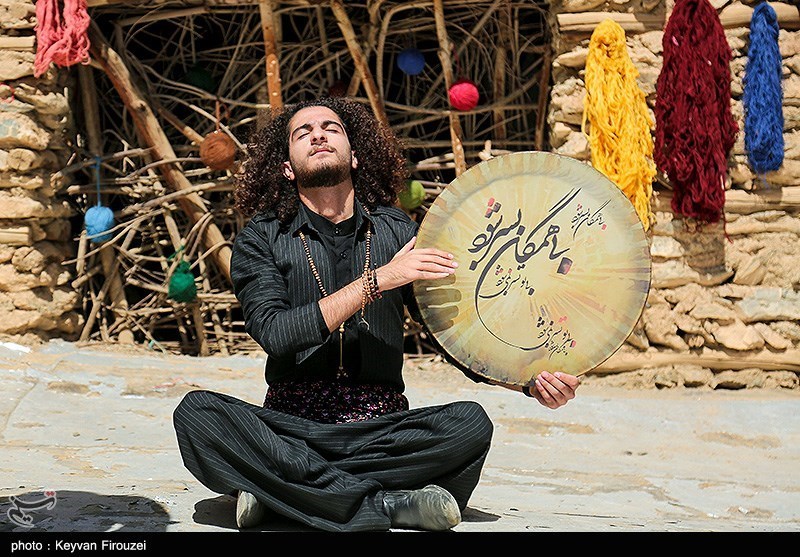 اجتماع بزرگ دف نوازان در کردستان