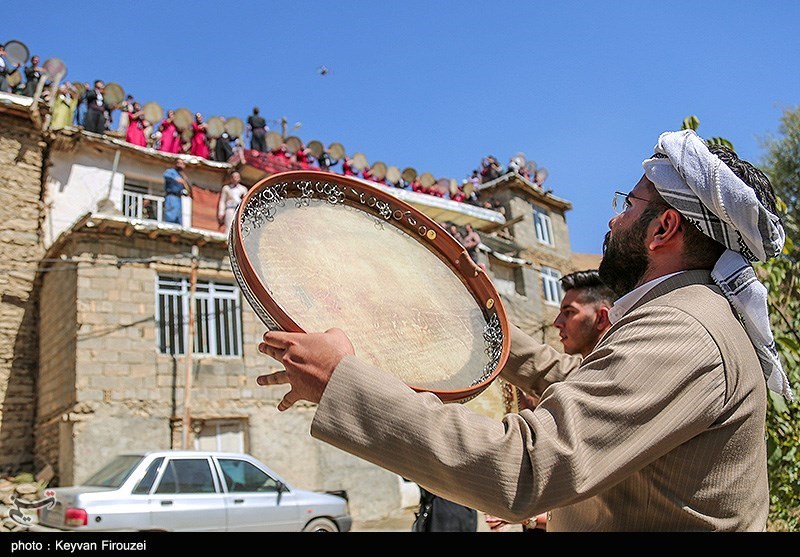 اجتماع بزرگ دف نوازان در کردستان