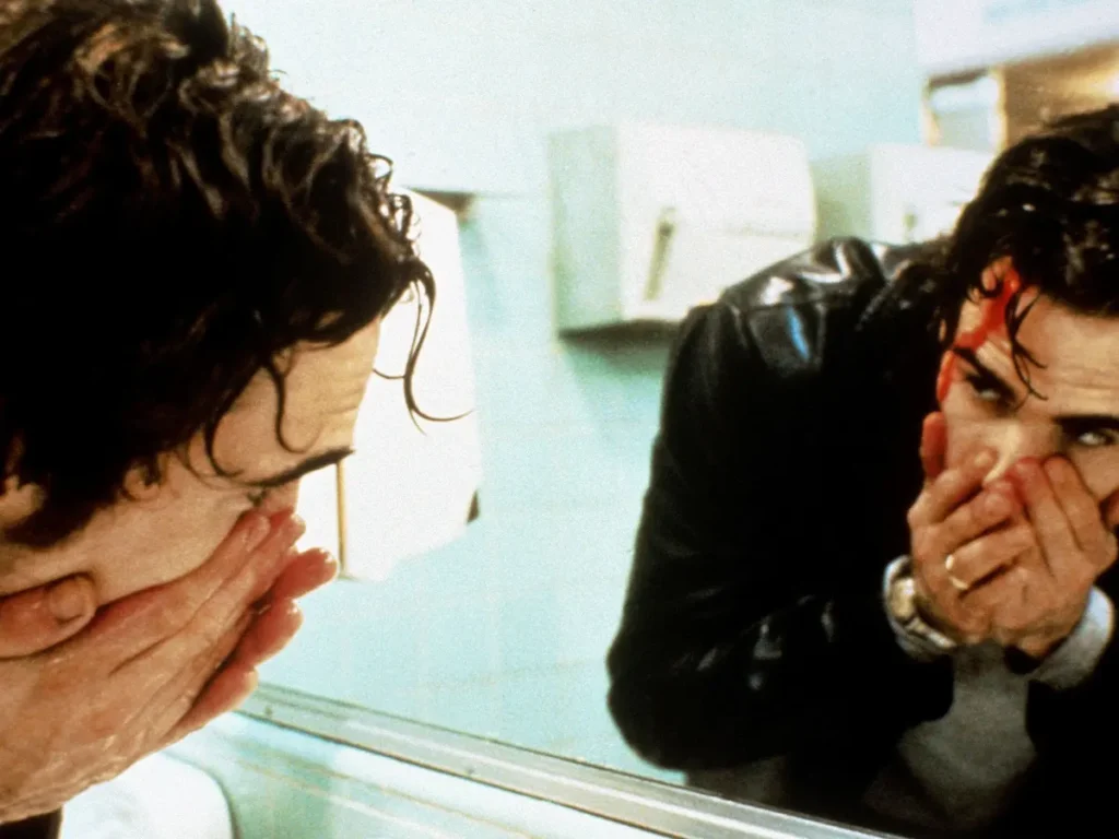 16 فیلم تکان دهنده و ترسناک در مورد مواد مخدر