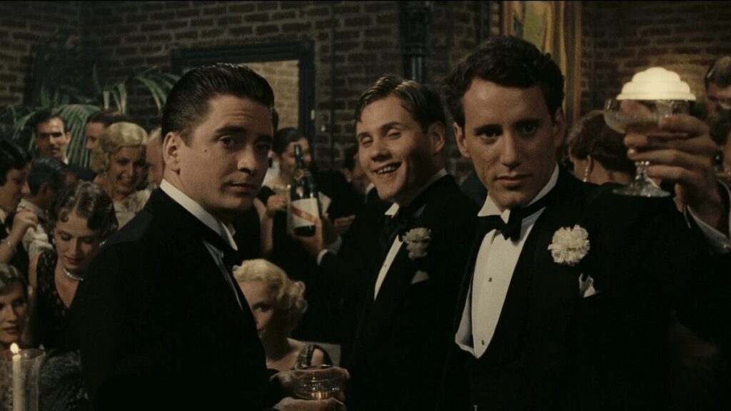 بهترین فیلم های مافیایی | ۲۵ فیلم برتر گانگستری تا سال ۲۰۲۳ 14 Once Upon a Time in America