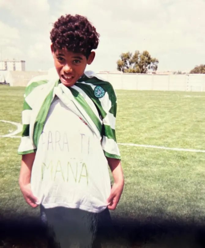 سرگذشت تلخ فوتبالیستی که می‌توانست برنده توپ طلا باشد اما پایش به زندان باز شد