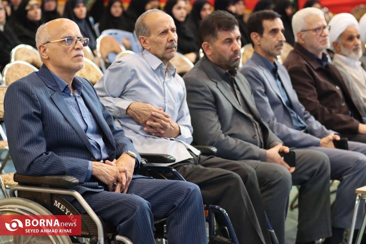 برگزاری یادواره ۶۵۰ شهید والامقام شهرستان لاهیجان برگزاری یادواره ۶۵۰ شهید والامقام شهرستان لاهیجان