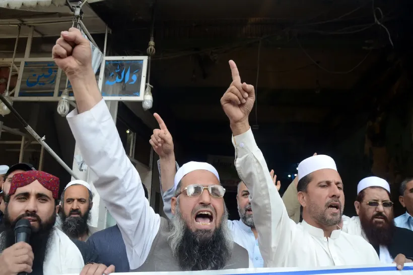 کدام کشورها ناظر بیشترین رشد جمعیت مسلمانان می باشند؟ 22 1700974086 593 کدام کشورها ناظر بیشترین رشد جمعیت مسلمانان می باشند؟.webp