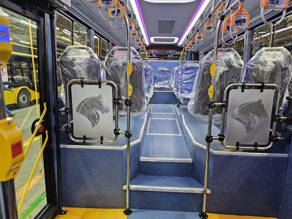 اتوبوس برقی ایران خودرو دیزل