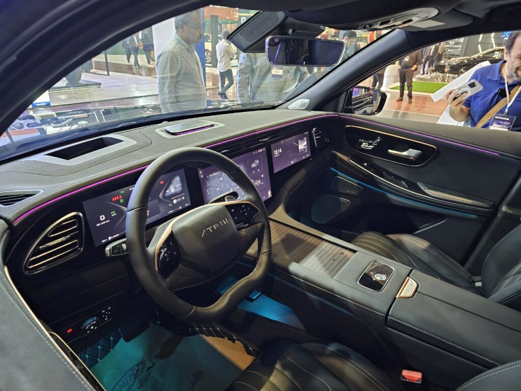 برند اکستریم فعالیت خود را به طور رسمی اغاز کرد 1 وی ایکس