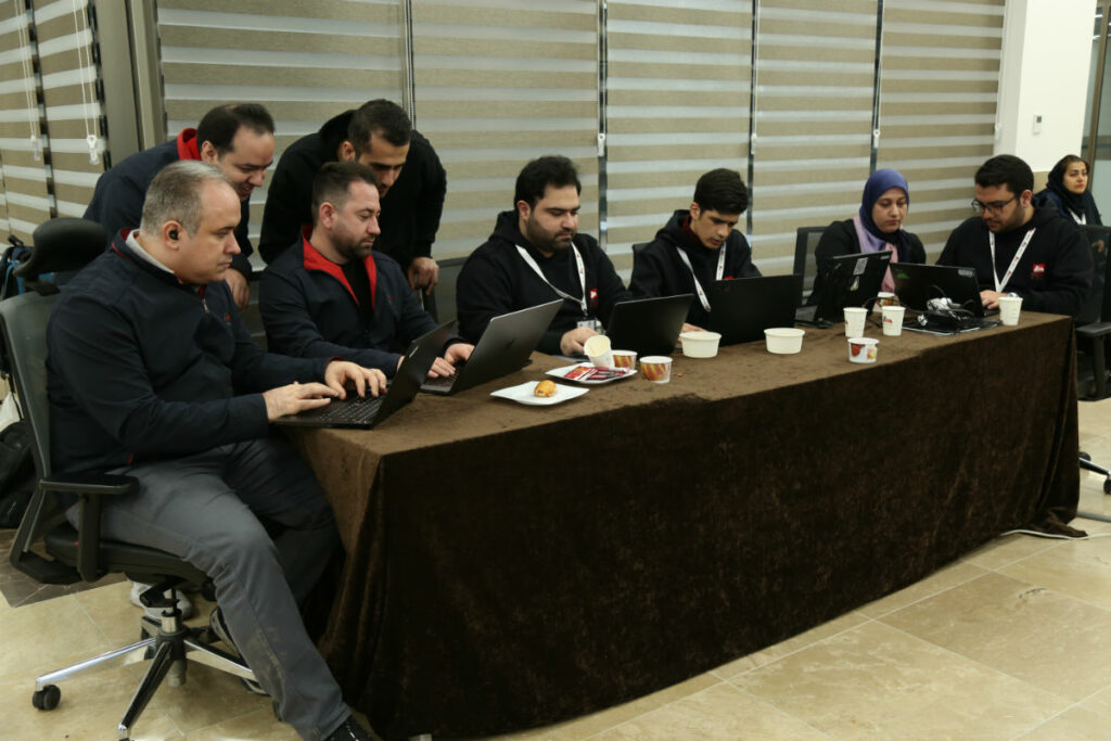 نخستین مسابقه بینالمللی فتح پرچم مکو (MECO CTF 2024) با وجود شرکت کنندگانی از ۱۰۴ سرزمین جهان برگزار شد 1 1706352923 137 نخستین مسابقه بینالمللی فتح پرچم مکو MECO CTF 2024 با