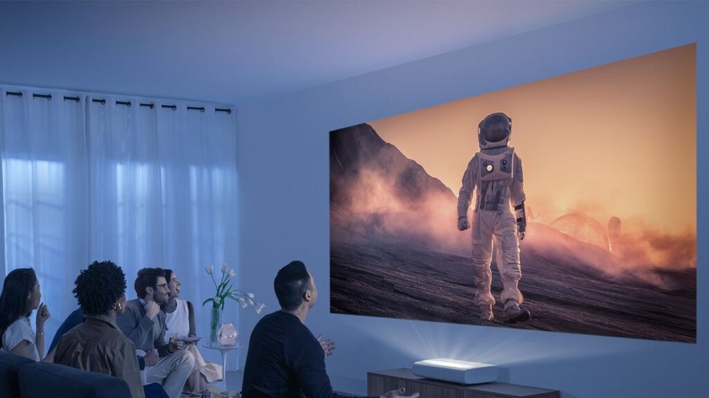 سامسونگ از اولین پروژکتور 8K بی‌سیم دنیا پرده برداشت