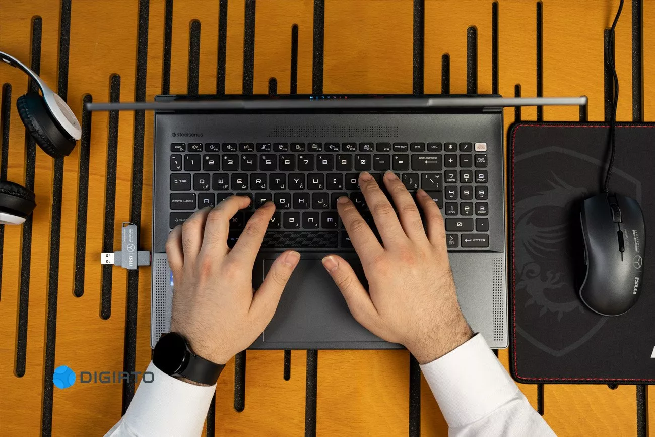 بازدید لپ تاپ MSI استلث ۱۶ نسخه اختصاصی مرسدس بنز 4 بررسی لپ تاپ MSI Stealth 16 مرسدس بنز