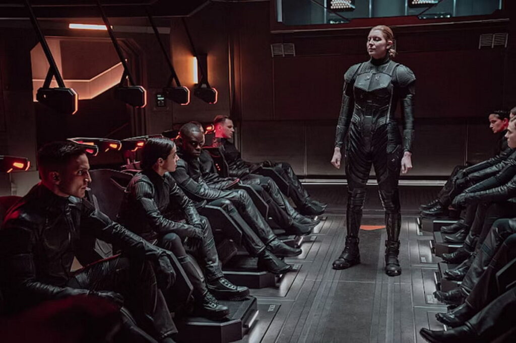 سریال Halo - یک مجموعه علمی تخیلی در مقیاس بزرگ 14 سریال Halo یک مجموعه علمی تخیلی در مقیاس بزرگ