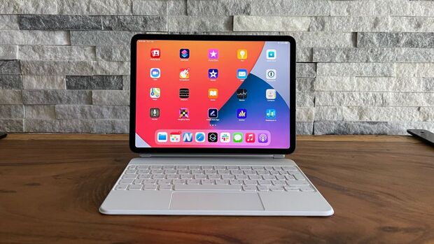 راهنمای خرید بهترین تبلت های گیمینگ 10 تصویری از آیپد مدل iPad Pro 11