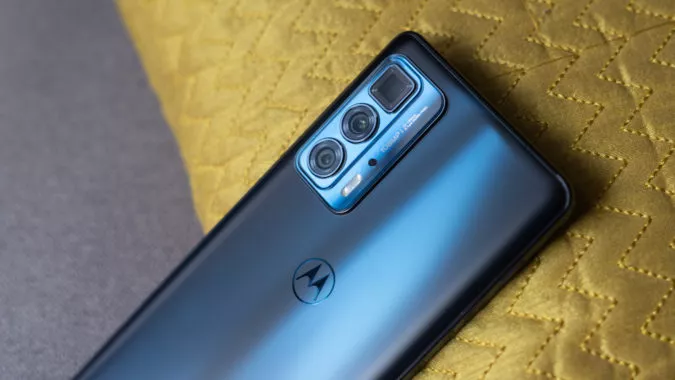 بهترین گوشی گیمینگ | زمستان ۱۴۰۲ 66 گوشی گیمینگ موتورولا مدل EDGE 20 PRO