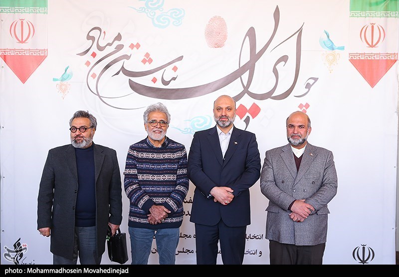 وجود هنرمندان پای صندوق رای به روایت عکس 2 تالار وحدت , تخلفات انتخاباتی ,