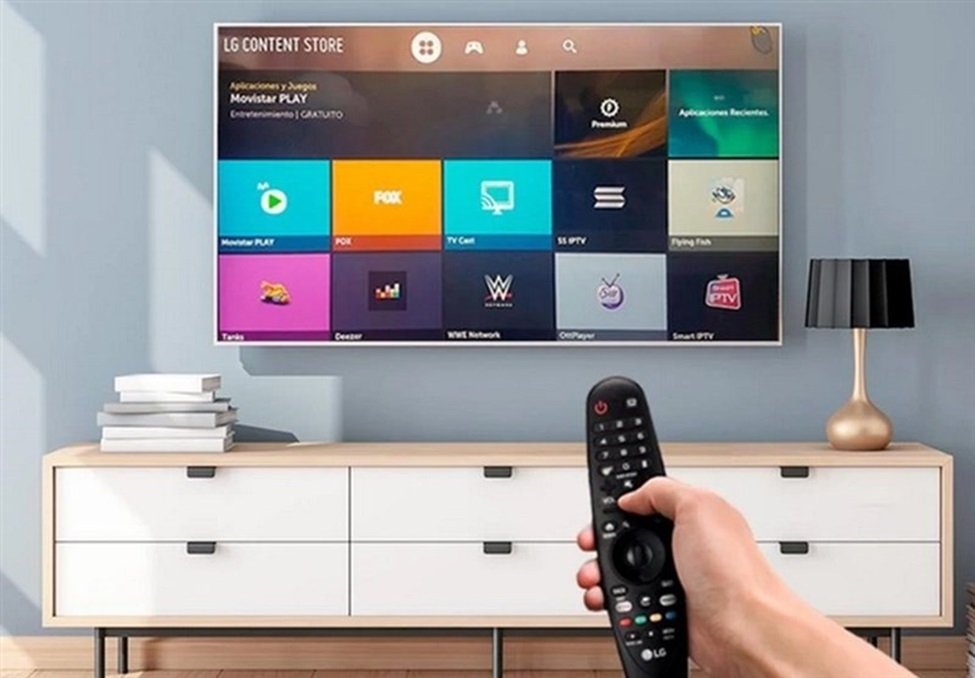 تلویزیون هوشمند با اتصال یک اندروید باکس 1 1709550710 908 تلویزیون هوشمند با اتصال یک اندروید باکس