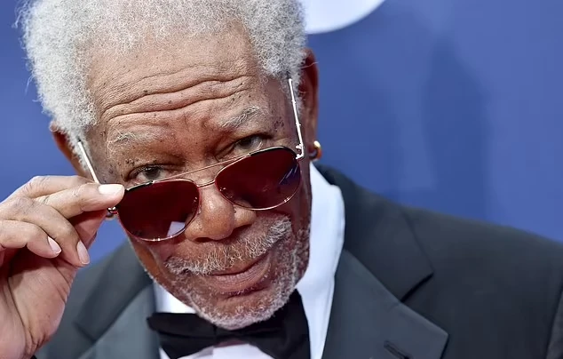 پیروی صدا و لحن افراد مشهور توسط گسترش یافتهترین ربات انسان نما + ویدیو 2 1710737883 83 پیروی صدا و لحن افراد مشهور توسط گسترش یافتهترین ربات.webp