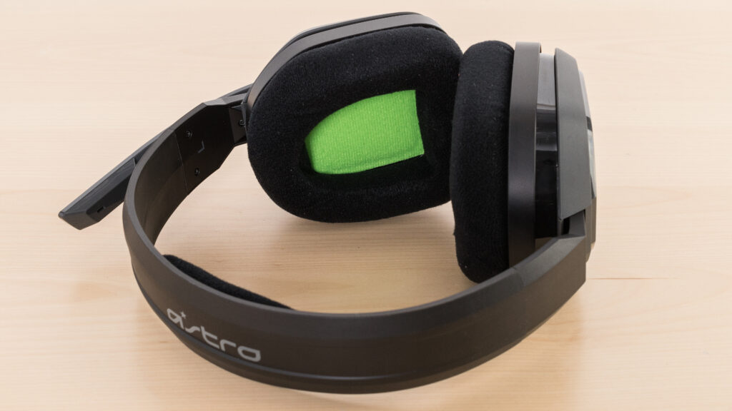 ۱۰ مدل از بهترین هدفون گیمینگ تا ۲ میلیون_غروب شهر 46 هدست گیمینگ مدل Astro Gaming A10
بهترین هدفون گیمینگ تا ۲ میلیون