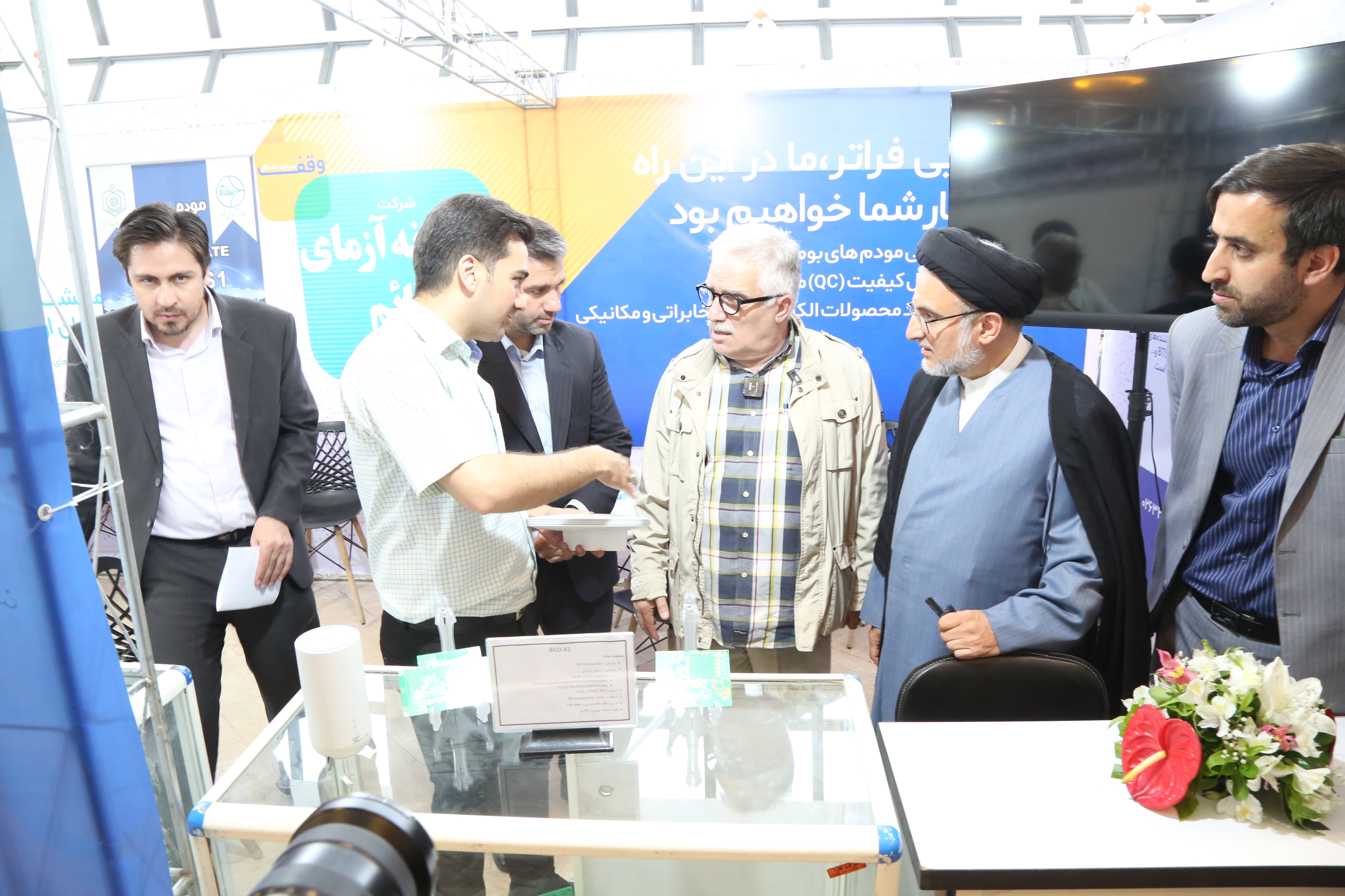 برنا گزارش می دهد: نمایشگاهی از اقتصاد دریا پایه تا تولید تجهیزات پزشکی و تلاش برای امنیت غذایی کشور برنا گزارش می دهد: نمایشگاهی از اقتصاد دریا پایه تا تولید تجهیزات پزشکی و تلاش برای امنیت غذایی کشور