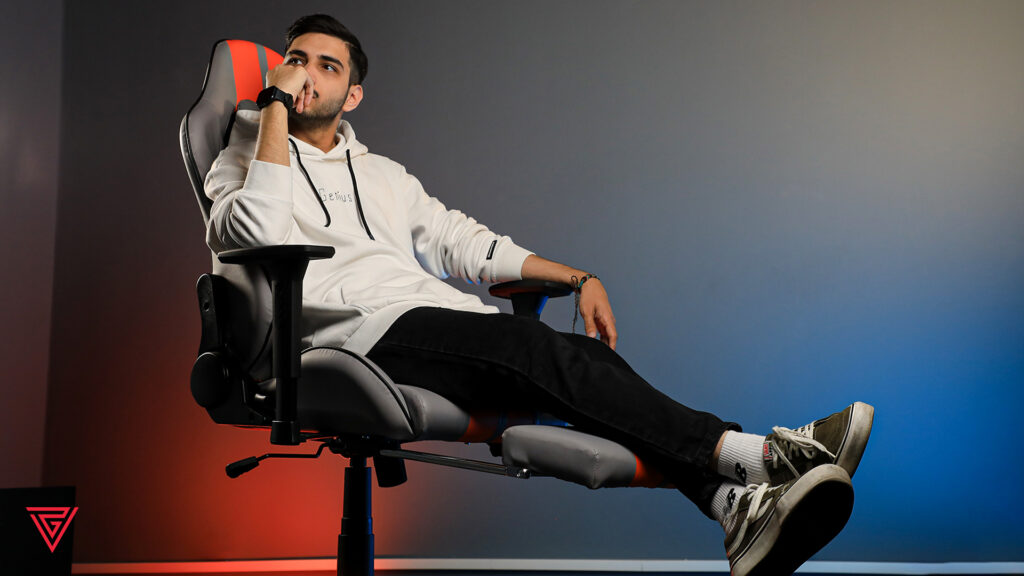 بهترین صندلی های گیمینگ | راهنمای خرید جامع_غروب شهر 12 تصویر صندلی مدل Raidmax DK905