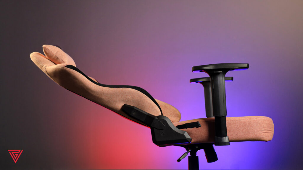 بهترین صندلی های گیمینگ | راهنمای خرید جامع_غروب شهر 38 صندلی گیمینگ ریدمکس صورتی رنگ