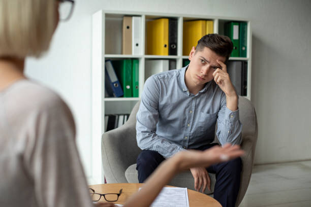 اگر بیش از حد به دیگران وابسته می شوید بخوانید
