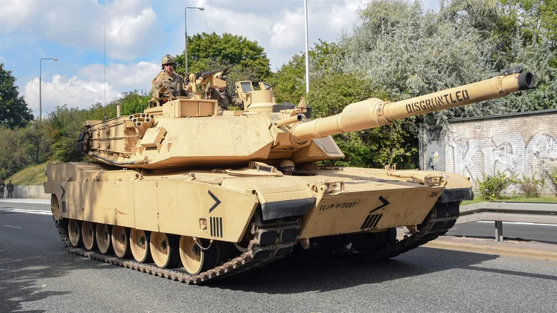 انواع گوناگون کلاس های تانک و تفاوت هایشان_غروب شهر 5 انواع مختلف تانک ها و تفاوت هایشان