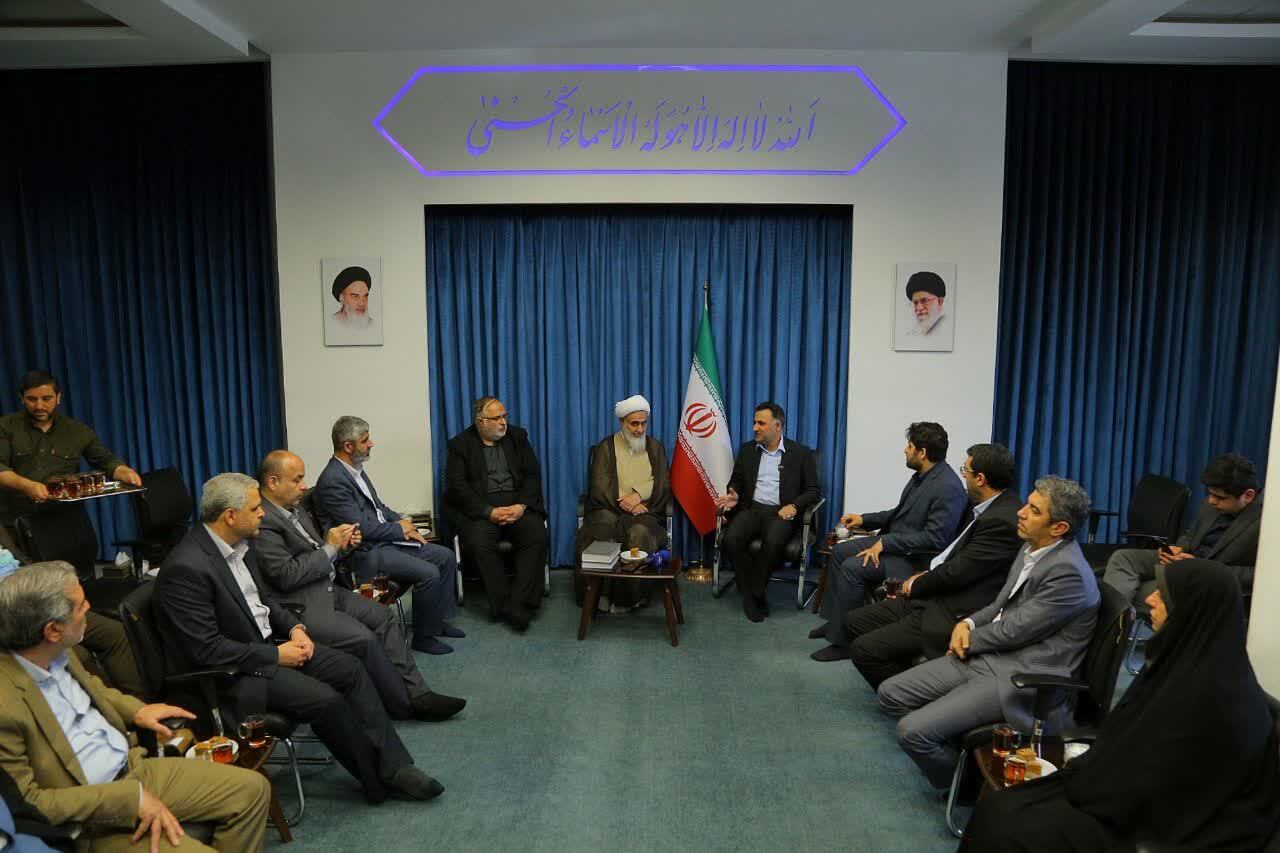 معاون علمی و فناوری رئیس جمهور با نماینده ولی فقیه در استان قزوین دیدار کرد