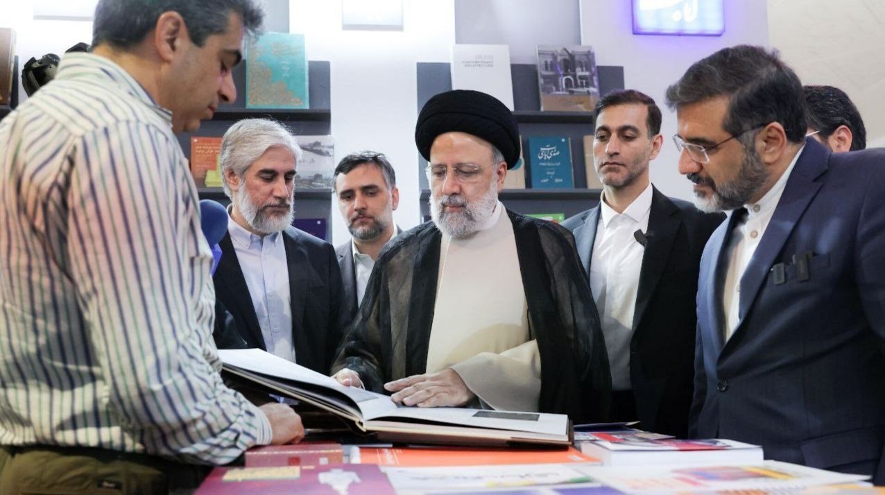 چند قاب از شهید ابراهیم رئیسی با اهالی فرهنگ و هنر_غروب شهر 4 فرهنگ و هنر , هنرمندان , سید ابراهیم رئیسی ,