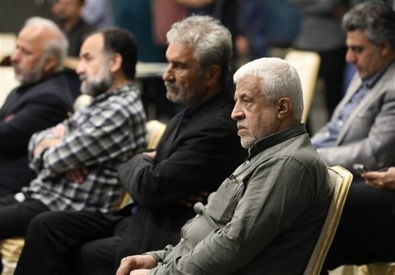 وجود هنرمندان در مراسم شهید رئیسی + عکس_غروب شهر 7 هنرمندان , حادثه بالگرد رئیس جمهور , شهید ,