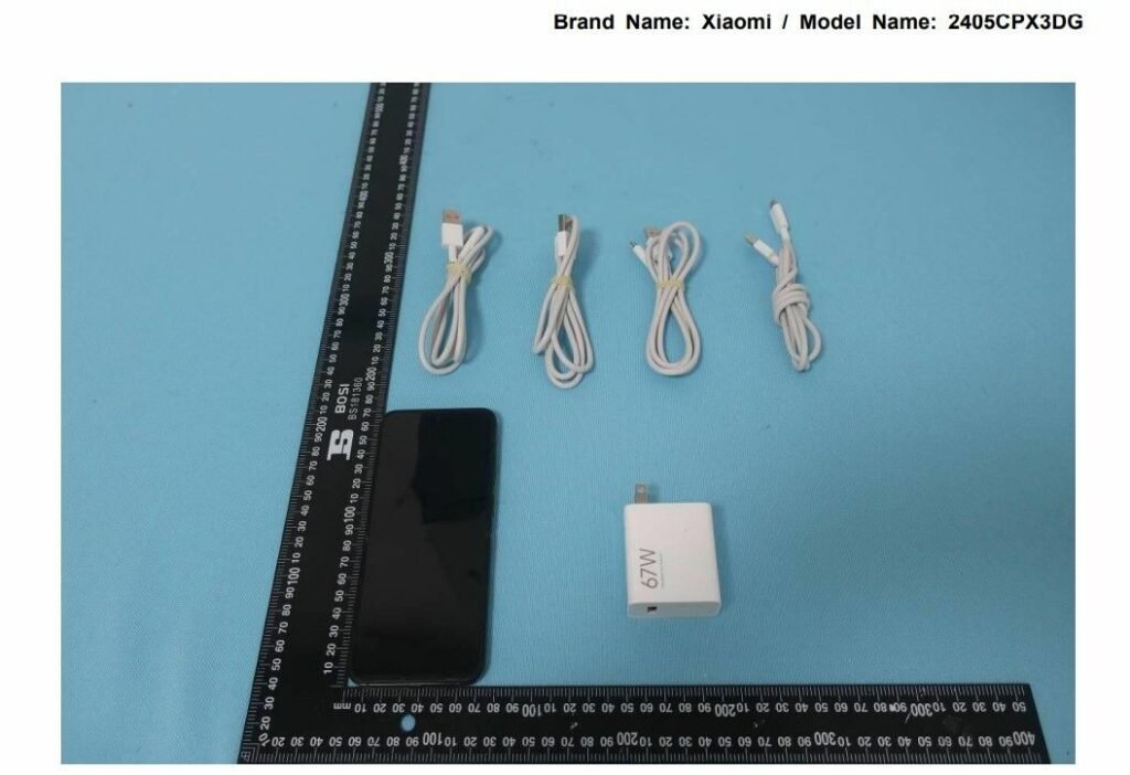 تصاویر واقعی از میکس فلیپ شیائومی آشکار شد؛ ظاهری معمولی با دوربین دوگانه_غروب شهر 1 تصاویر واقعی از میکس فلیپ شیائومی آشکار شد؛ ظاهری معمولی