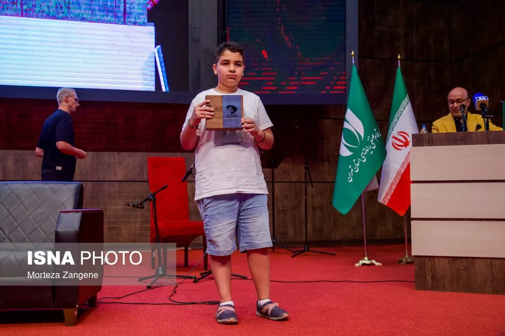 در اتفاقات روز ملی فناوری اطلاعات، غرفه دیجیاتو و ویجیاتو غرفه برگزیده الکامپ شد_غروب شهر 2 1723036333 681 در اتفاقات روز ملی فناوری اطلاعات، غرفه دیجیاتو و ویجیاتو.webp