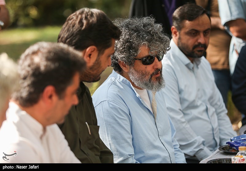 در پشت صحنه «چرخ گردون2»/از شوخی لولایی تا ماجرای «خندوانه»_غروب شهر 10 سریال , صدا و سیما ,