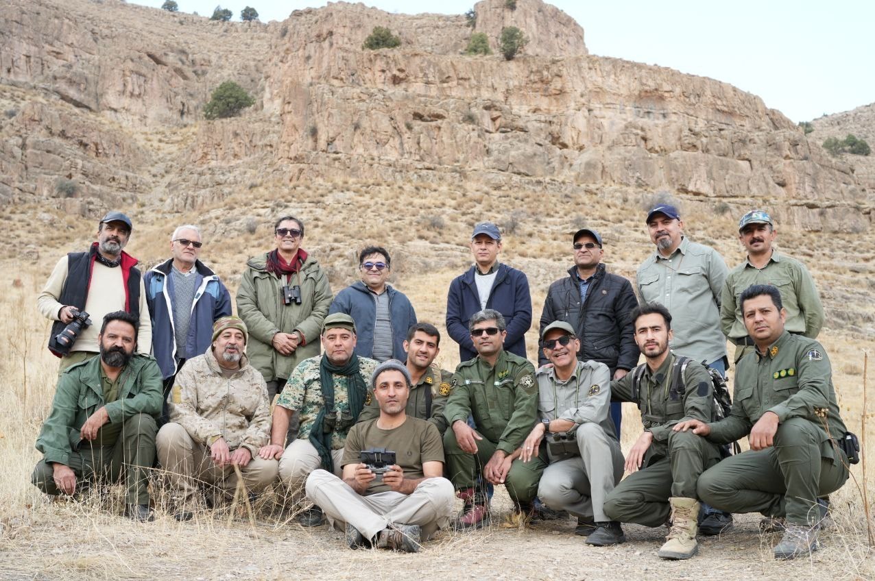 تصاویر مستند و دیدنی از "پلنگ ایرانی" در قلب جهان!_غروب شهر 2 مستند , سینما , تلویزیون ,