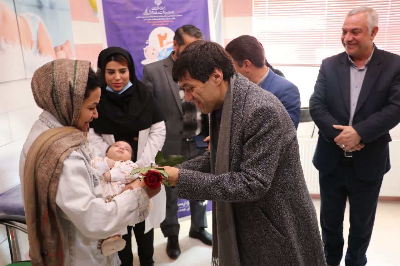 واکسیناسیون روتاویروس نوزادان دو ماهه خراسان شمالی اغاز شد - غروب شهر 2 واکسیناسیون روتاویروس نوزادان دو ماهه خراسان شمالی آغاز شد