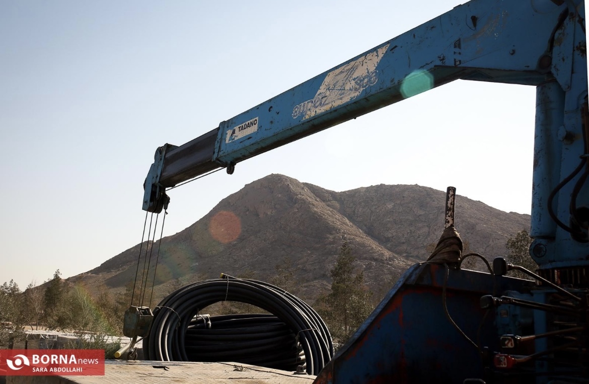 مهر تأیید ناظر میراث فرهنگی بر یک تخلف آشکار/ پروژه گردشگری «بام ری» ادامه دارد مهر تأیید ناظر میراث فرهنگی بر یک تخلف آشکار/ پروژه گردشگری «بام ری» ادامه دارد