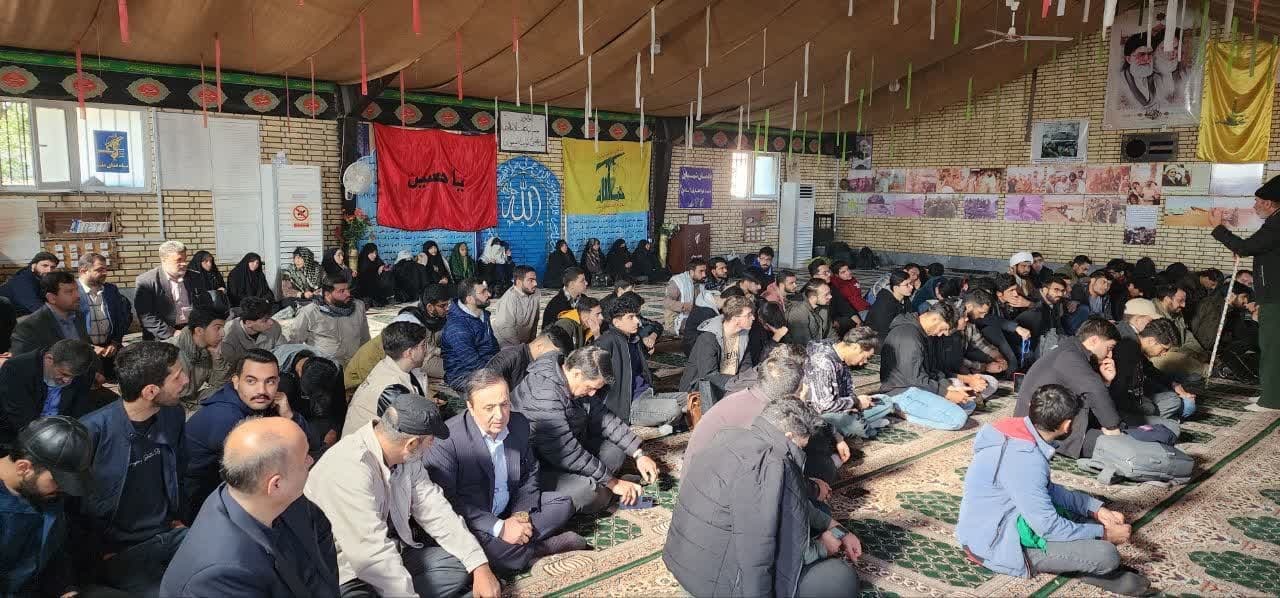 حضور استاندار قزوین در یادمان شهدای آبادان