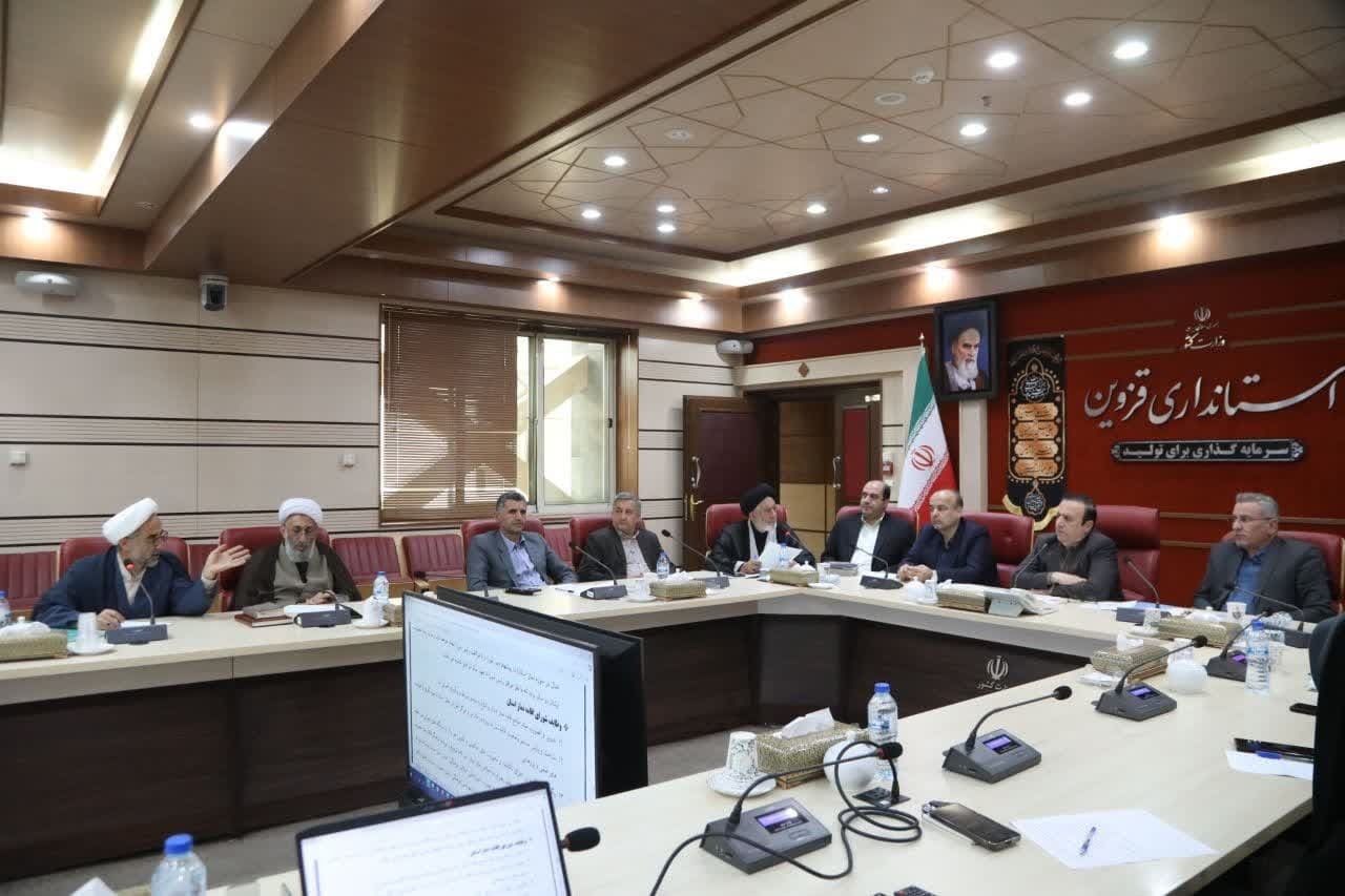 سند جامع اقامه نماز استان قزوین تدوین و عملیاتی شود سند جامع اقامه نماز استان قزوین تدوین و عملیاتی شود