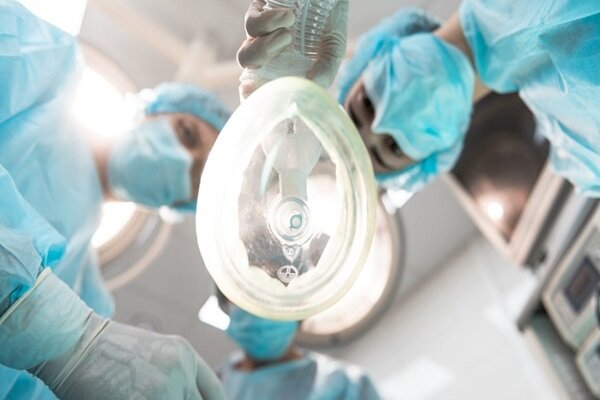 رئیس سازمان نظام پزشکی: بحران افتپزشک متخصص در راه است - غروب شهر 1 رئیس کل سازمان نظام پزشکی: بحران کمبود پزشک متخصص در راه است