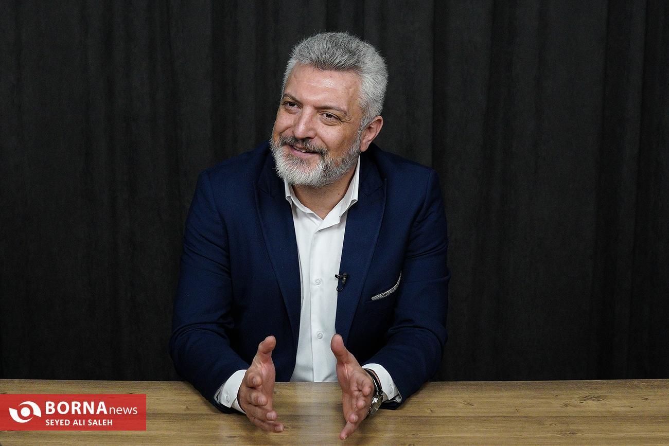 رئیس فدراسیون اسکواش: نگاه وزیر ورزش برای ما قوت قلب و باعث دلگرمی است/می خواهیم جایگاه شایسته مان در آسیا را بازگردانیم/اسکواش برای سلبریتی ها جذابیت ویژه ای دارد/