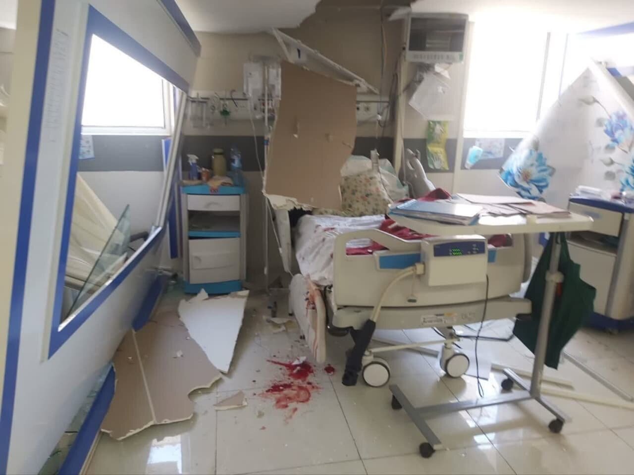 ظفرقندی: در جنگ اخیر از هیچ کشوری کمک بهداشتی و درمانی نداشتیم